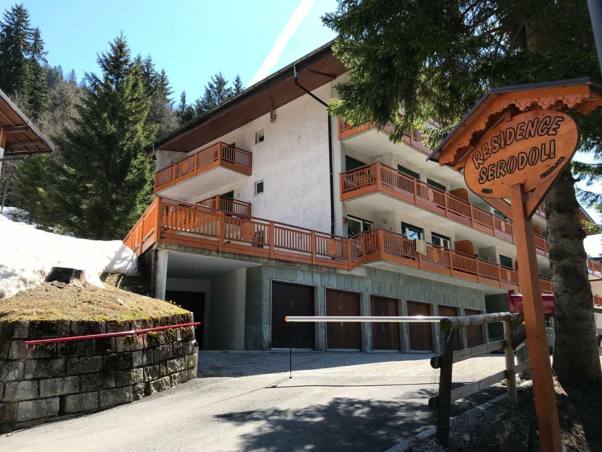 Апартаменты Casa Margherita Мадонна-ди-Кампильо Экстерьер фото